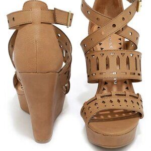 Chinese Laundry Montrose Camel Platform Wedges